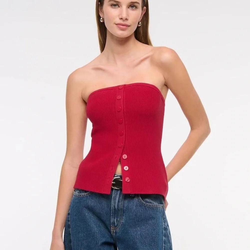 NWOT Abercrombie & Fitch Red Bustier Buttoned Top - Picture 1 of 3